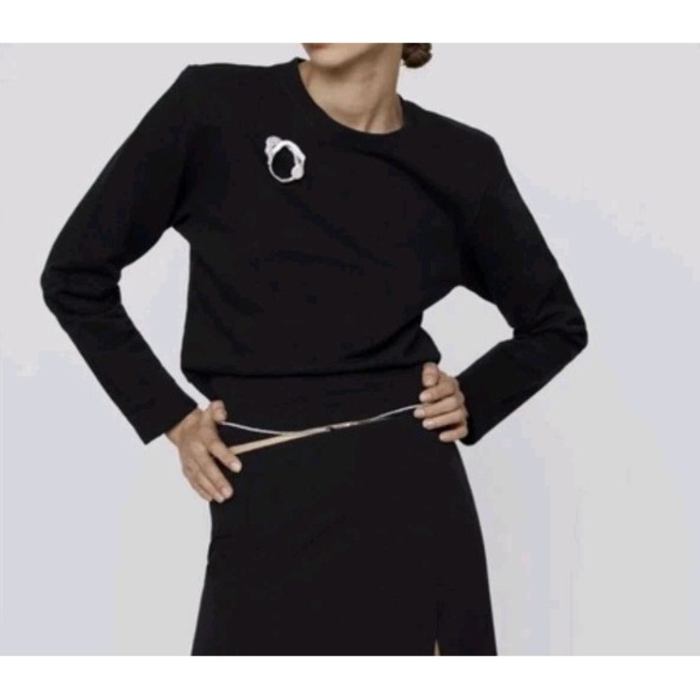 Zara Women's Fitted Waist Shoulder Pad Sweatshirt 100% Cotton Black Size L NWOT